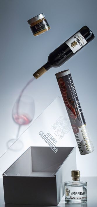 Produktfotografie Weingut Georgiberg by Miriam Primik